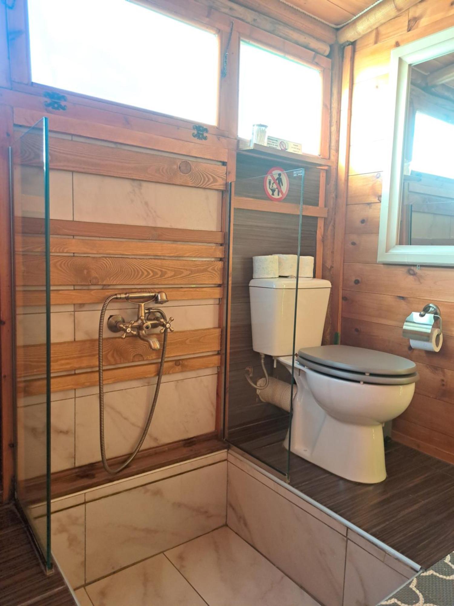 Wooden House At The Mountain-Private ξενώνας Paránimfoi Εξωτερικό φωτογραφία